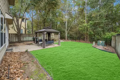 14 N Flickering Sun Circle, The Woodlands, TX 77382 - Photo 31