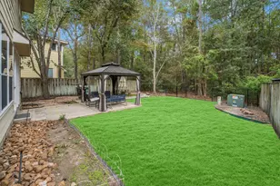 14 N Flickering Sun Cir, The Woodlands, TX 77382 - Photo 31