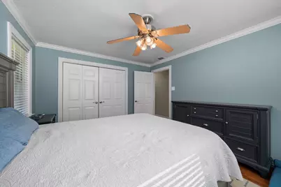 209 Hillcrest Drive, Conroe, TX 77303 - Photo 17