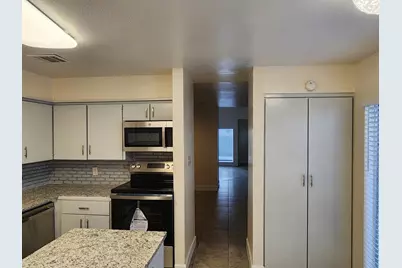 12534 Riva Ridge Lane, Houston, TX 77071 - Photo 17