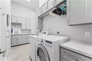 4927 Jason St, Houston, TX 77096 - Photo 23