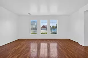 13910 Sunset View Dr, Houston, TX 77083 - Photo 3