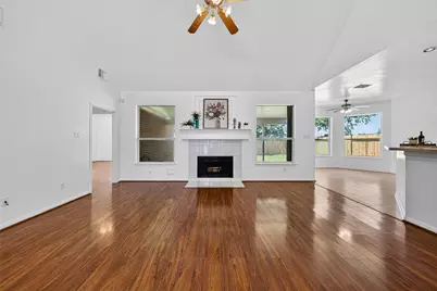 13910 Sunset View Drive, Houston, TX 77083 - Photo 11
