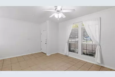 305 Holleman Drive E #801, College Station, TX 77840 - Photo 5