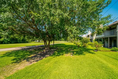 8481 Sands Point Drive, Houston, TX 77036 - Photo 11