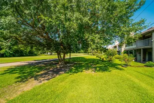 8481 Sands Point Dr, Houston, TX 77036 - Photo 11