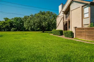 8481 Sands Point Dr, Houston, TX 77036 - Photo 9