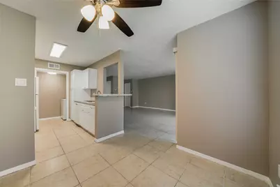 8481 Sands Point Drive, Houston, TX 77036 - Photo 15