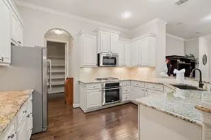 27003 Monterey Bend Ln, Katy, TX 77494 - Photo 13