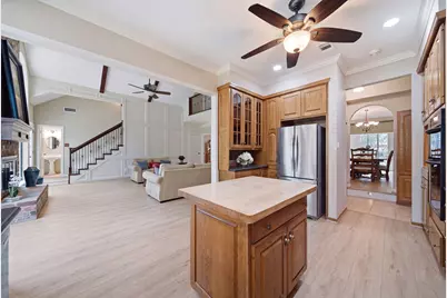 2715 Timberjack Place, The Woodlands, TX 77380 - Photo 9