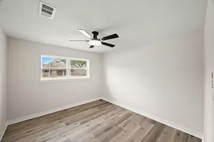 3011 Freshmeadows Dr, Houston, TX 77063 - Photo 29