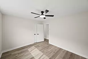 3011 Freshmeadows Dr, Houston, TX 77063 - Photo 35