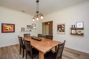 723 Plainwood Dr, Houston, TX 77079 - Photo 9