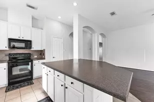 12702 Portales Pointe Ln, Tomball, TX 77377 - Photo 9