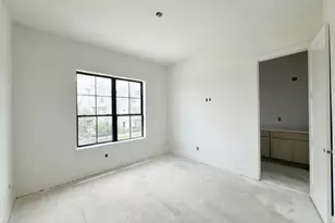 1310 Nagle St, Houston, TX 77003 - Photo 9