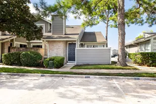 6313 Peacock Hills Dr, Houston, TX 77035 - Photo 17