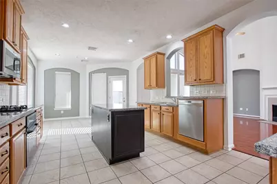 2631 Aztec Court, League City, TX 77573 - Photo 7