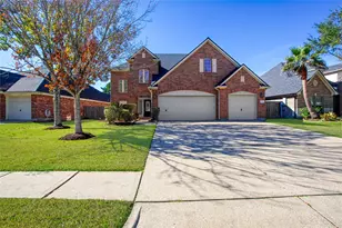 2631 Aztec Ct, League City, TX 77573 - Photo 1