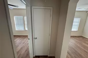 21719 S Mossy Field Ln, Spring, TX 77388 - Photo 15