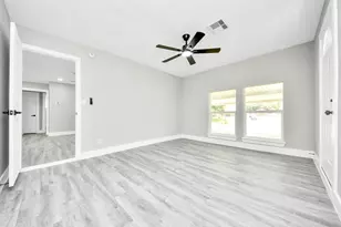 11823 Leitrim Way, Houston, TX 77047 - Photo 13