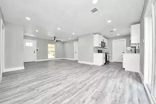 11823 Leitrim Way, Houston, TX 77047 - Photo 7