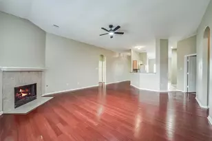7002 Plaza Del Sol Dr, Houston, TX 77083 - Photo 5