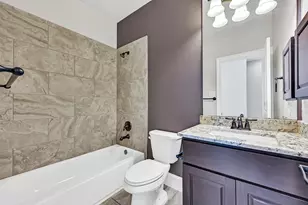 1310 Tamina Pass Ln, Friendswood, TX 77546 - Photo 37