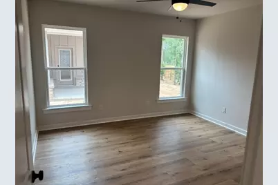 11211 Moccasin Drive, Montgomery, TX 77316 - Photo 9