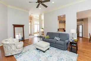 7940 Laurelwood St, Beaumont, TX 77707 - Photo 9