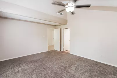 1403 Diana Court, Houston, TX 77062 - Photo 11