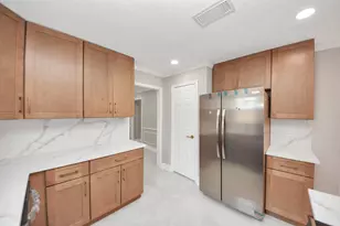 15538 Torry Pines Rd, Houston, TX 77062 - Photo 19