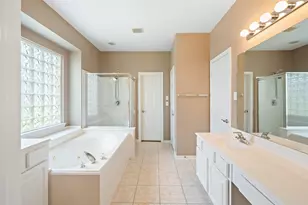 406 Stockbridge Ln, Dickinson, TX 77539 - Photo 17