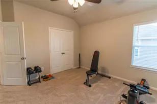 2512 Austin Hills Ct, Conroe, TX 77304 - Photo 9