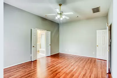 10330 Claybrook Drive, Houston, TX 77089 - Photo 9