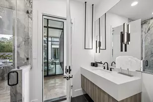 5602 Cedar Creek Dr, Houston, TX 77056 - Photo 25