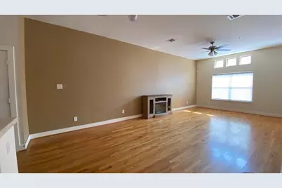 3501 Link Valley Drive #1004, Houston, TX 77025 - Photo 5