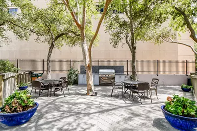 5150 Hidalgo Street #1305, Houston, TX 77056 - Photo 29