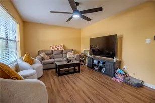 803 Woolley Cir, Crockett, TX 75835 - Photo 5
