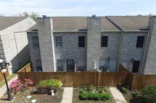 17641 Red Oak Dr, Houston, TX 77090 - Photo 19
