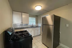 311 Randall St, Pasadena, TX 77506 - Photo 9
