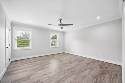 306 Greenpark Drive, Houston, TX 77079 - Photo 23