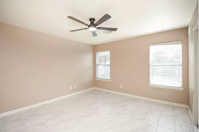 8902 Grand Villa Lane, Richmond, TX 77407 - Photo 9