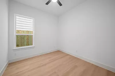 426 Calloway Street #A, Houston, TX 77029 - Photo 9