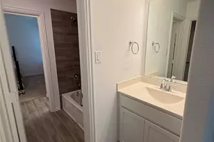 343 Sky Top Dr, Montgomery, TX 77316 - Photo 17