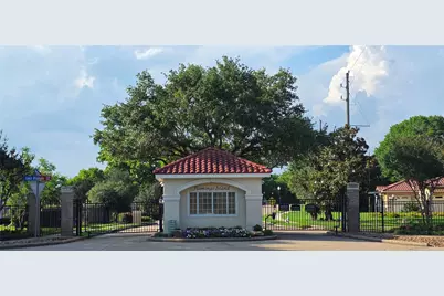 3 Flamingo Landing Drive, Missouri City, TX 77459 - Photo 3