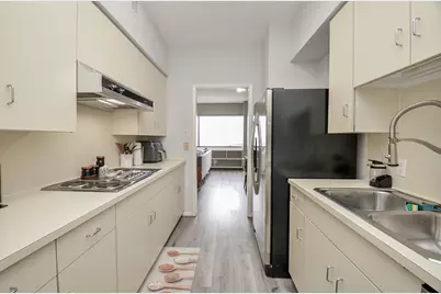 5000 Montrose Boulevard #12B, Houston, TX 77006 - Photo 25