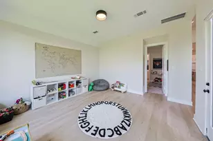 26951 Longwood Ledge Dr, The Woodlands, TX 77389 - Photo 17