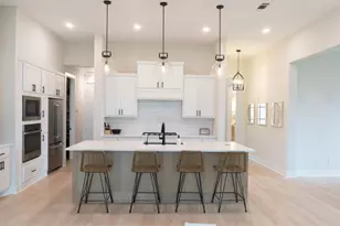 26951 Longwood Ledge Dr, The Woodlands, TX 77389 - Photo 11