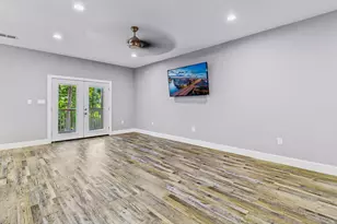 230 Governor Bell Dr, Point Blank, TX 77364 - Photo 15
