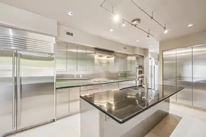 5 River Hollow Lane, Houston, TX 77027 - Photo 1